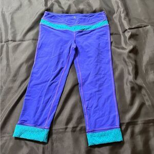 Prana Clover Capri Legging in Sail Blue and Green Size Small